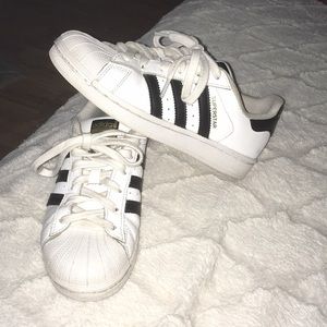 Adidas Superstar